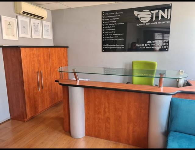 OFFICE PROPERTY TO RENT IN BOSKRUIN